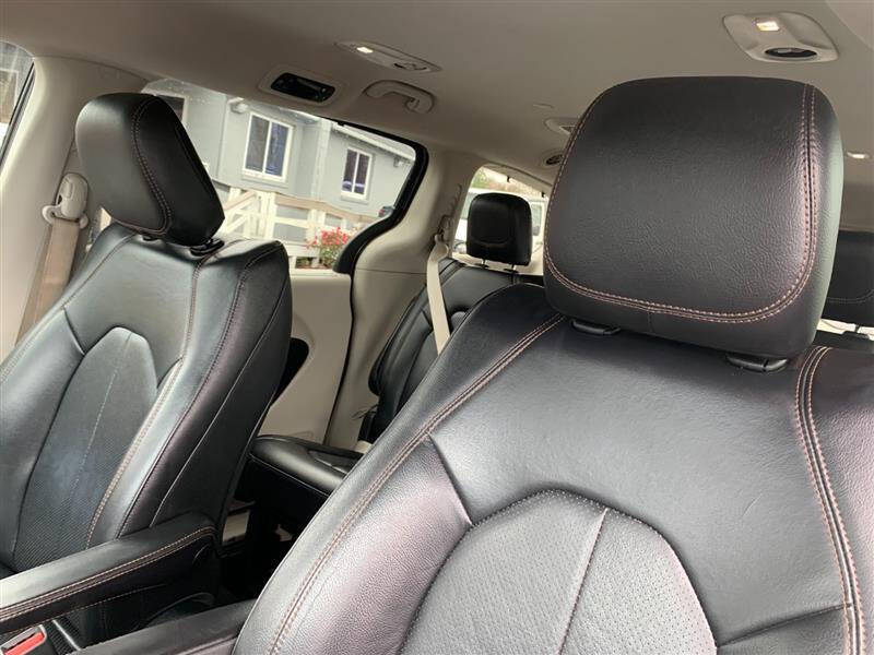 2019 Chrysler Pacifica Touring L
