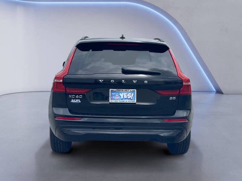 2023 Volvo XC60 B5 Core