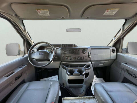 2012 Ford E-Series E-250