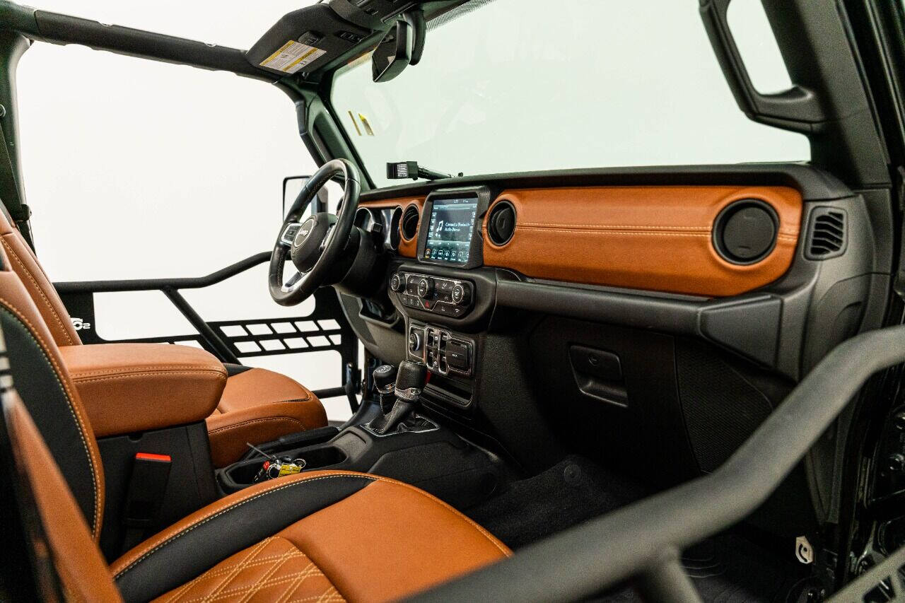 2020 JEEP Gladiator Pickup - $54,999
