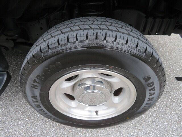 2014 Ford E-Series E-150 XLT