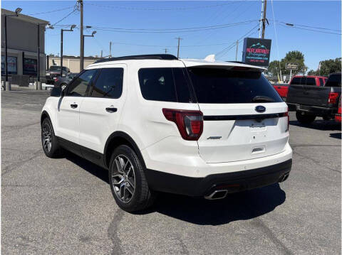 2016 Ford Explorer Sport