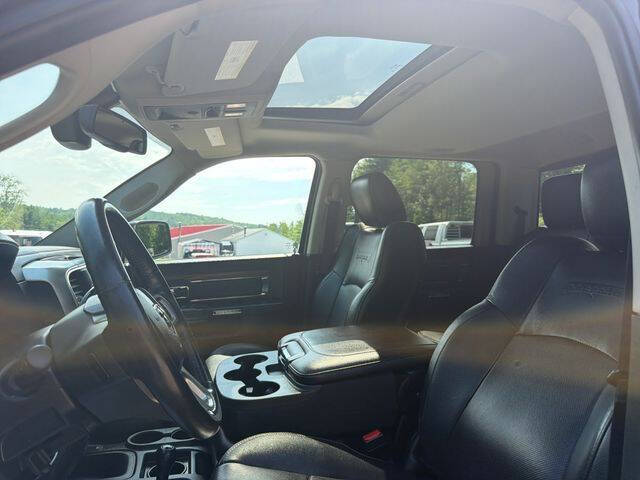 2016 RAM 2500 Power Wagon Laramie