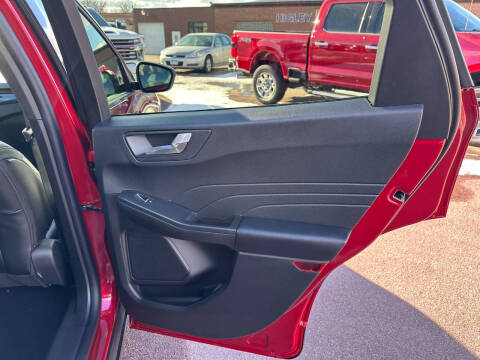 2026 Ford Escape Hybrid ST-Line Select