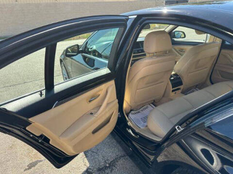 2015 BMW 5 Series 528i