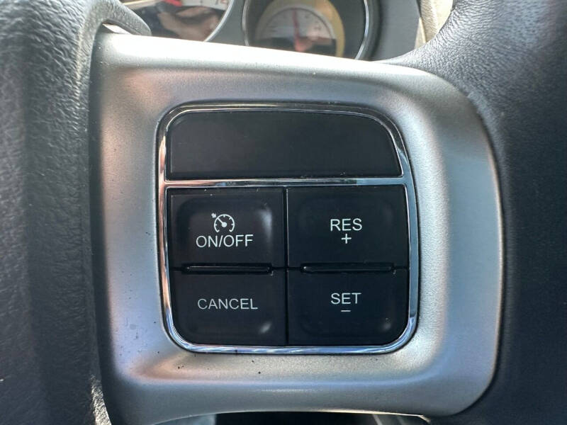 2014 Dodge Challenger SXT