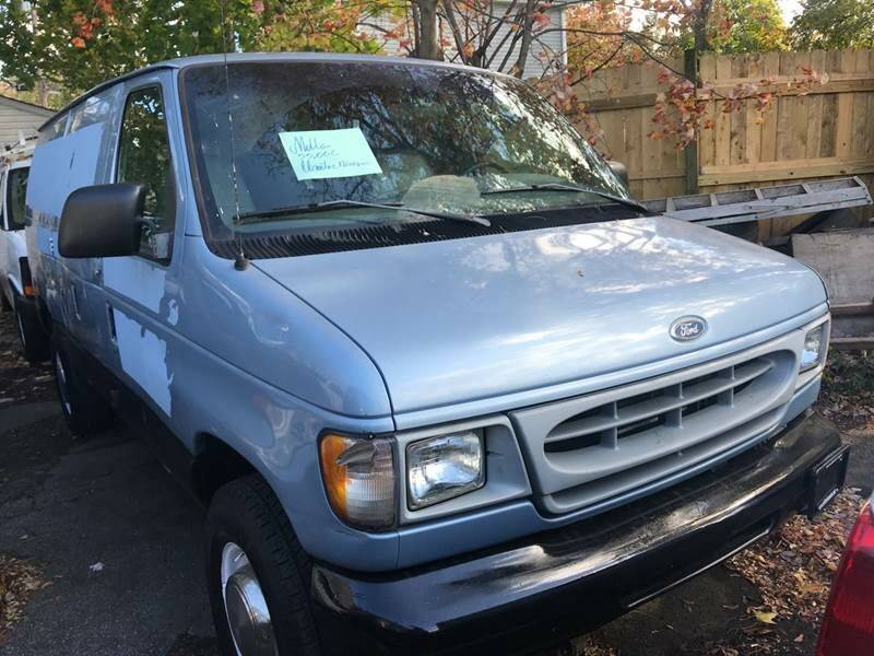 1998 Ford E-250 for sale at Drive Deleon in Yonkers NY