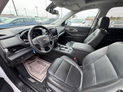 2020 Chevrolet Traverse LT Leather