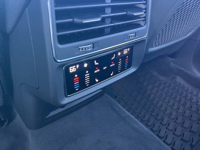 2025 Audi Q7 quattro Premium Plus 45 TFSI