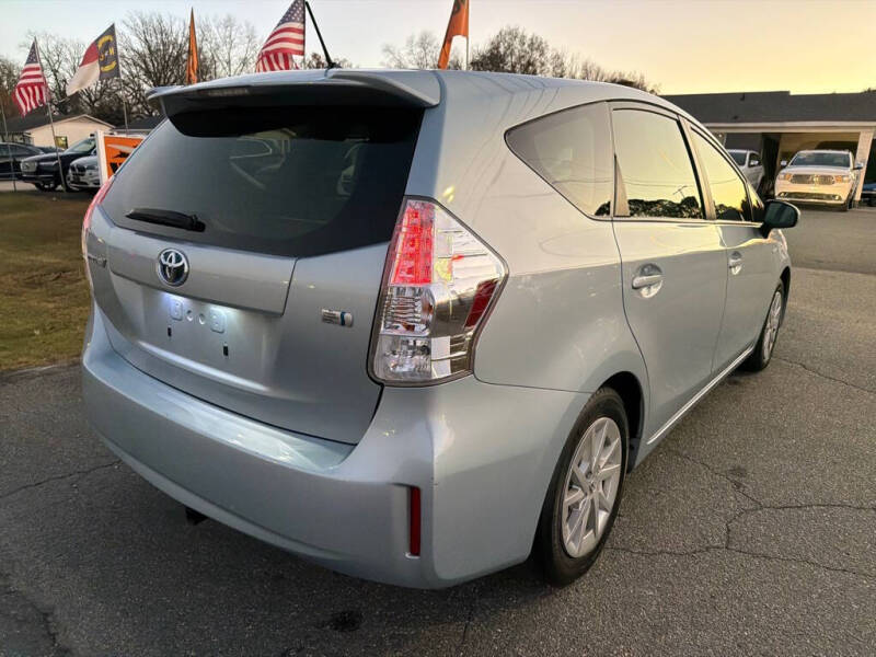 2014 Toyota Prius v