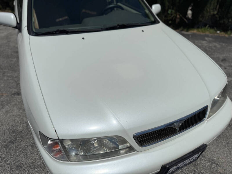 2002 Infiniti G20
