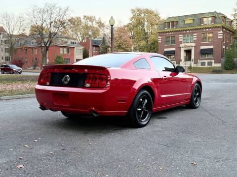 2008 Ford Mustang GT Deluxe