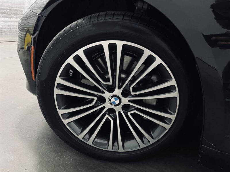 2018 BMW 5 Series 530i
