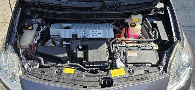 2013 Toyota Prius Three