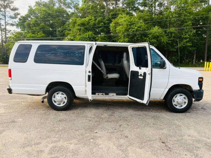 2014 Ford E-Series E-350 SD XL