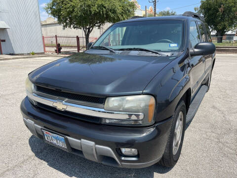 2004 Chevrolet TrailBlazer EXT for sale at EZ Buy Auto Center in San Antonio TX