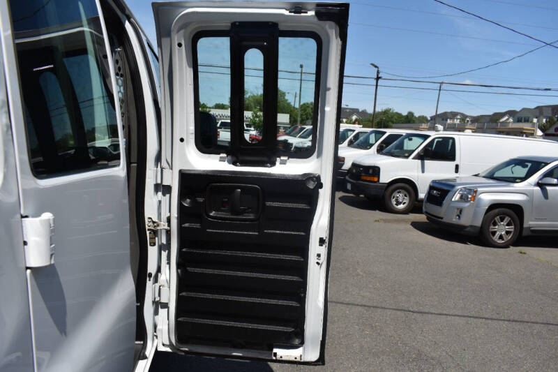 2018 Chevrolet Express 2500