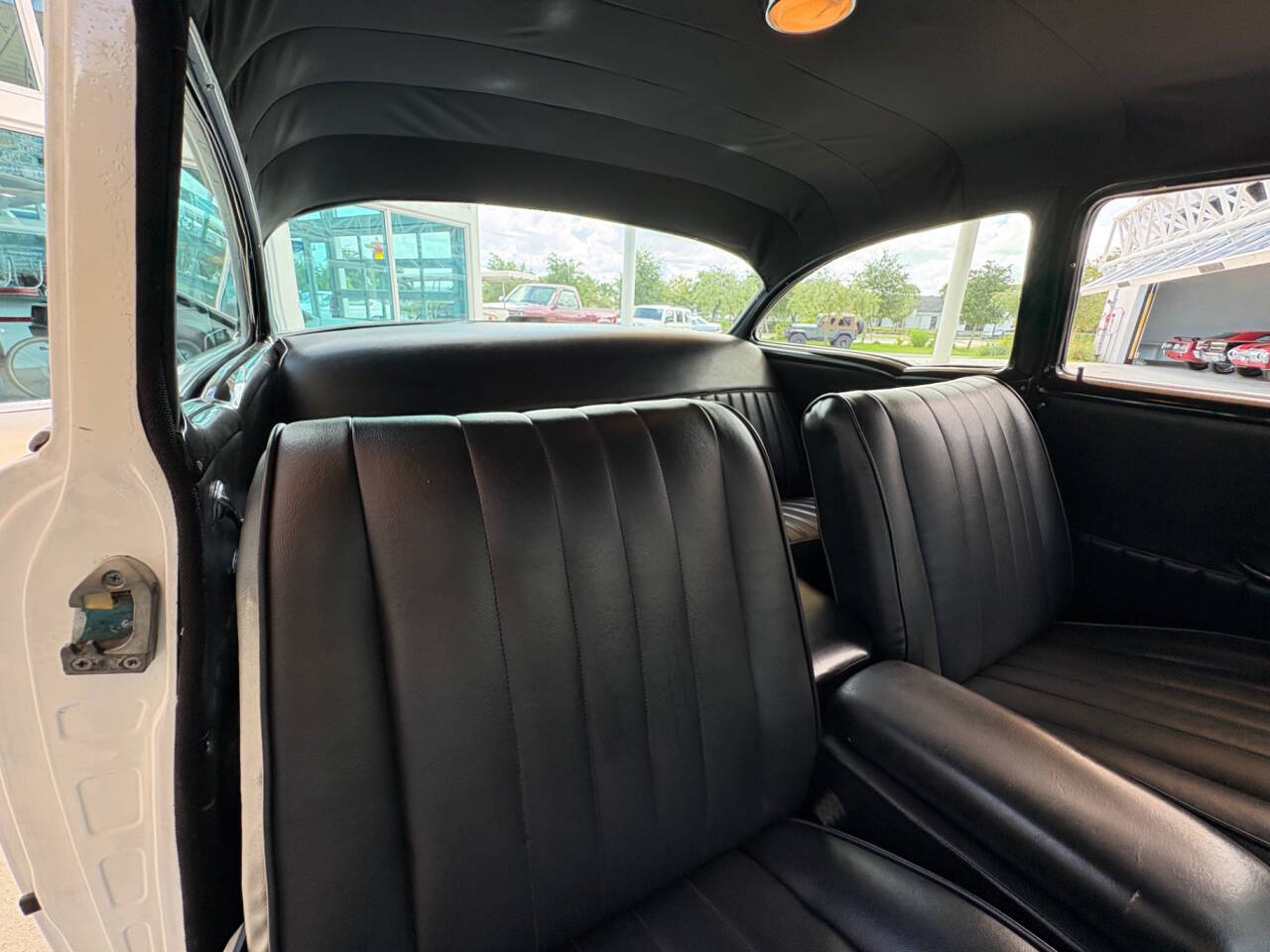 1955 Chevrolet Bel Air 33