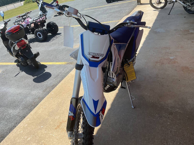 2025 Thunder300 Agb40-1a