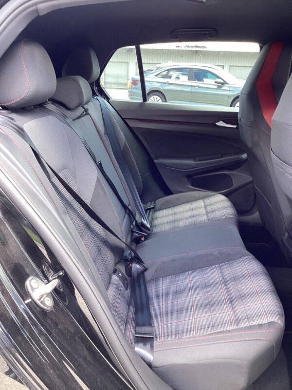 2024 Volkswagen Golf GTI S