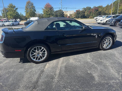 2014 Ford Mustang V6