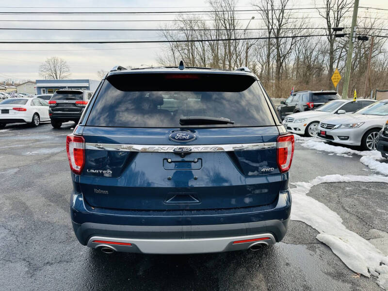 2017 Ford Explorer Limited