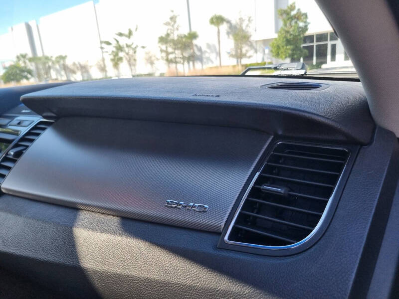 2010 Ford Taurus SHO
