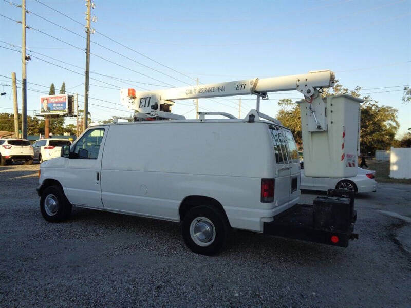 2006 Ford E-Series E-350 SD