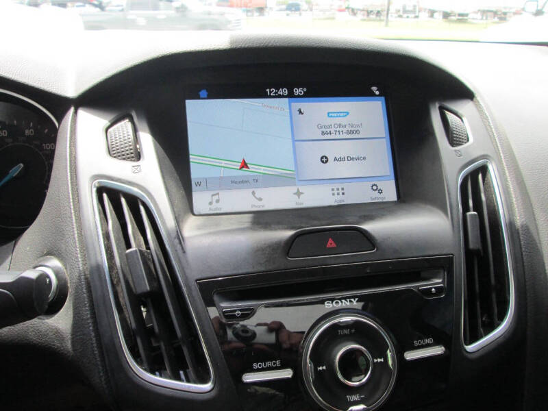 2017 Ford Focus Titanium