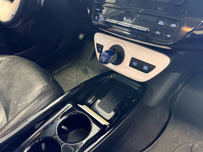 2018 Toyota Prius Three