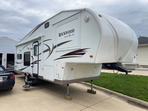2011 Rockwood Ultra Lite