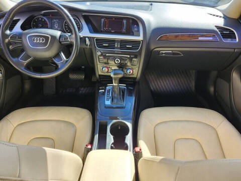 2015 Audi A4 2.0T quattro Premium