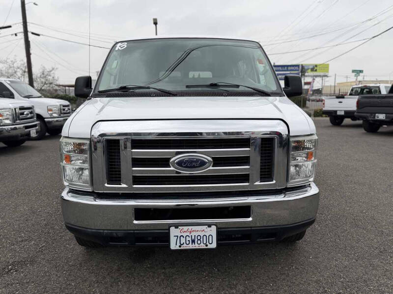 2013 Ford E-Series E-350 SD XLT