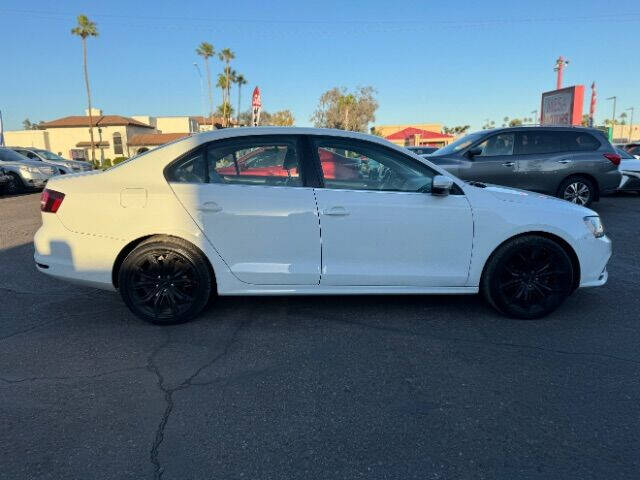 Used 2017 Volkswagen Jetta SE with VIN 3VWB67AJ2HM271459 for sale in Mesa, AZ