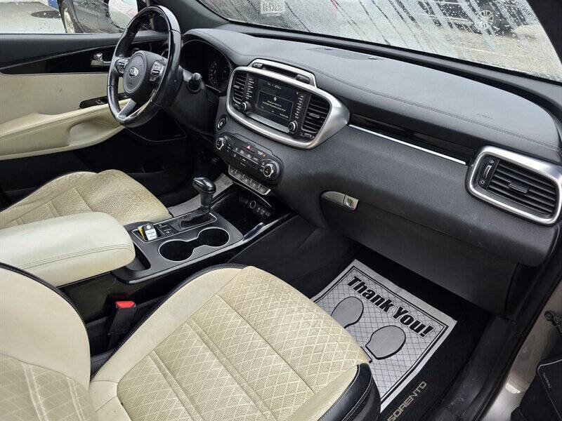 2016 Kia Sorento SX Limited V6