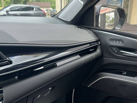 2024 Cadillac Escalade-V