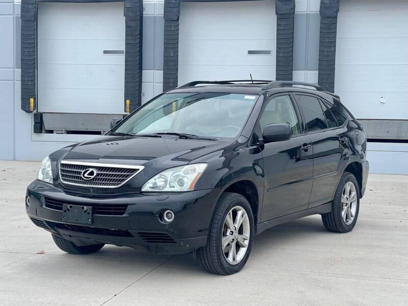 2006 Lexus RX 400h for sale at Clutch Motors in Lake Bluff IL