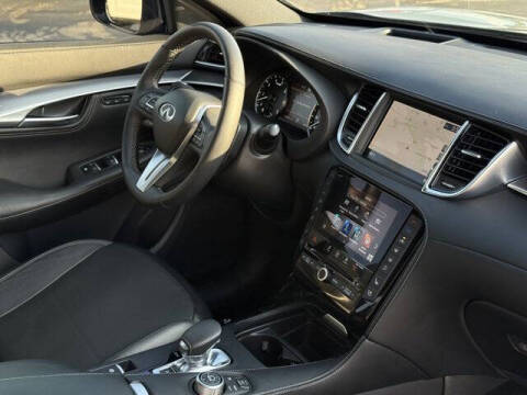 2022 Infiniti QX55 Essential