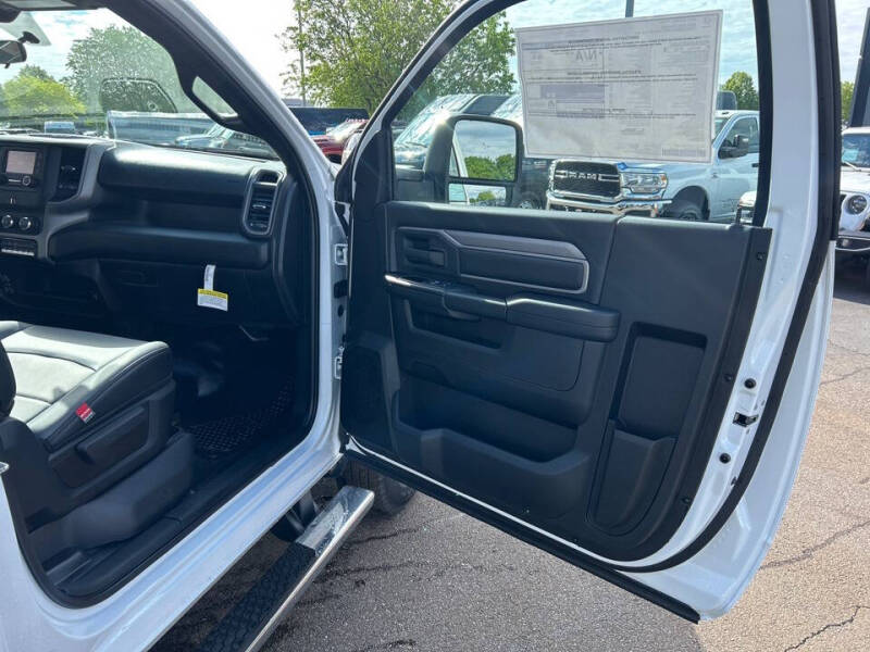 2024 RAM 3500 Tradesman