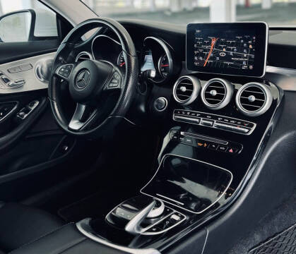 2017 Mercedes-Benz C-Class C 300 4MATIC