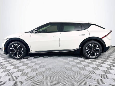 2024 Kia EV6 Wind