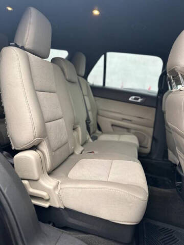 2013 Ford Explorer