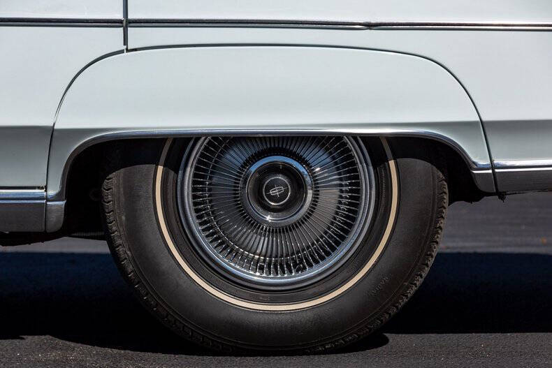1973 Lincoln Continental