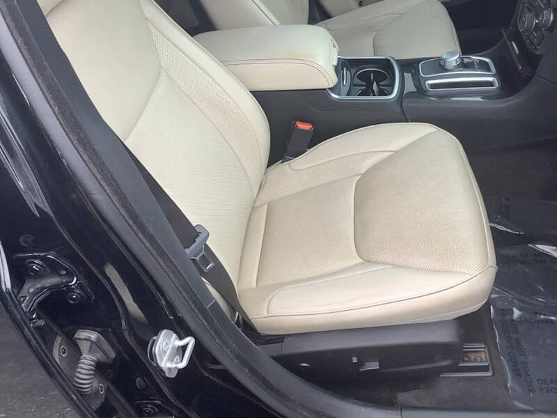 2018 Chrysler 300 Limited