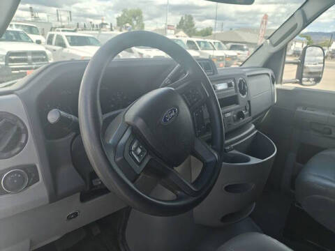 2022 Ford E-Series