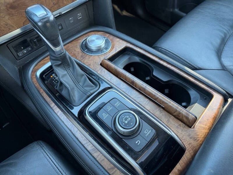 2021 Nissan Armada SL