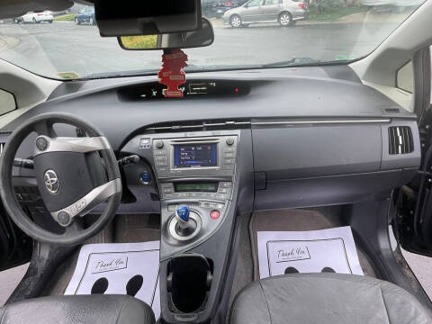 2012 Toyota Prius Three