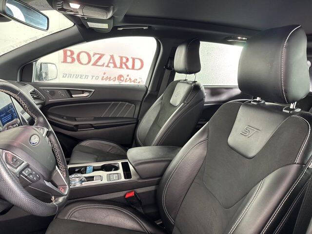 2022 Ford Edge ST