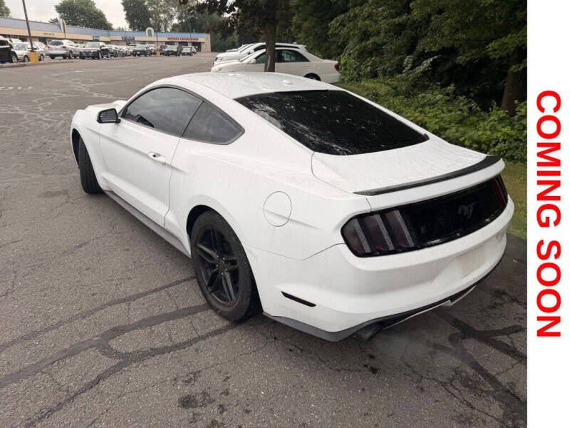2016 Ford Mustang EcoBoost Premium