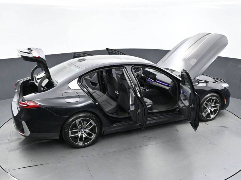 2024 BMW i5 eDrive40